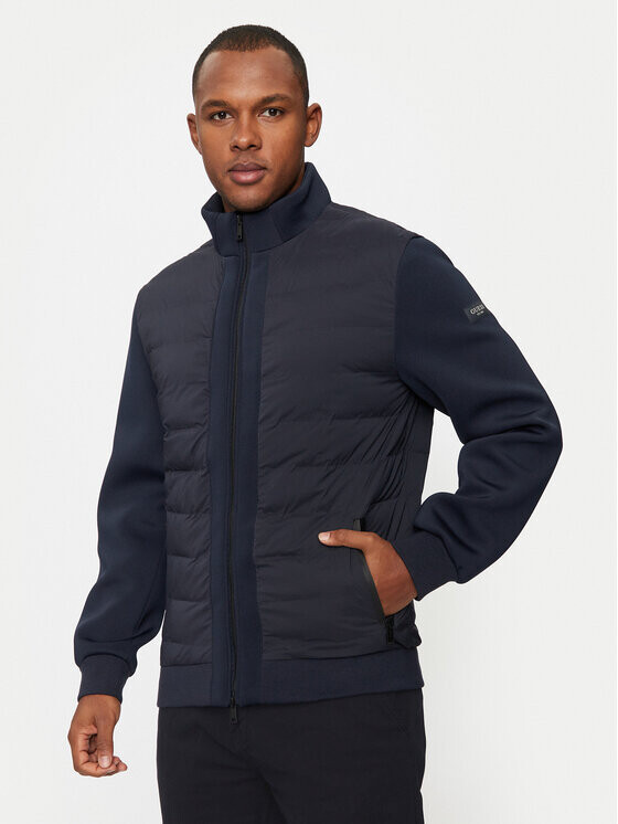 Пуховик стандартного кроя Guess, синий
Пуховик стандартного кроя Guess, синий