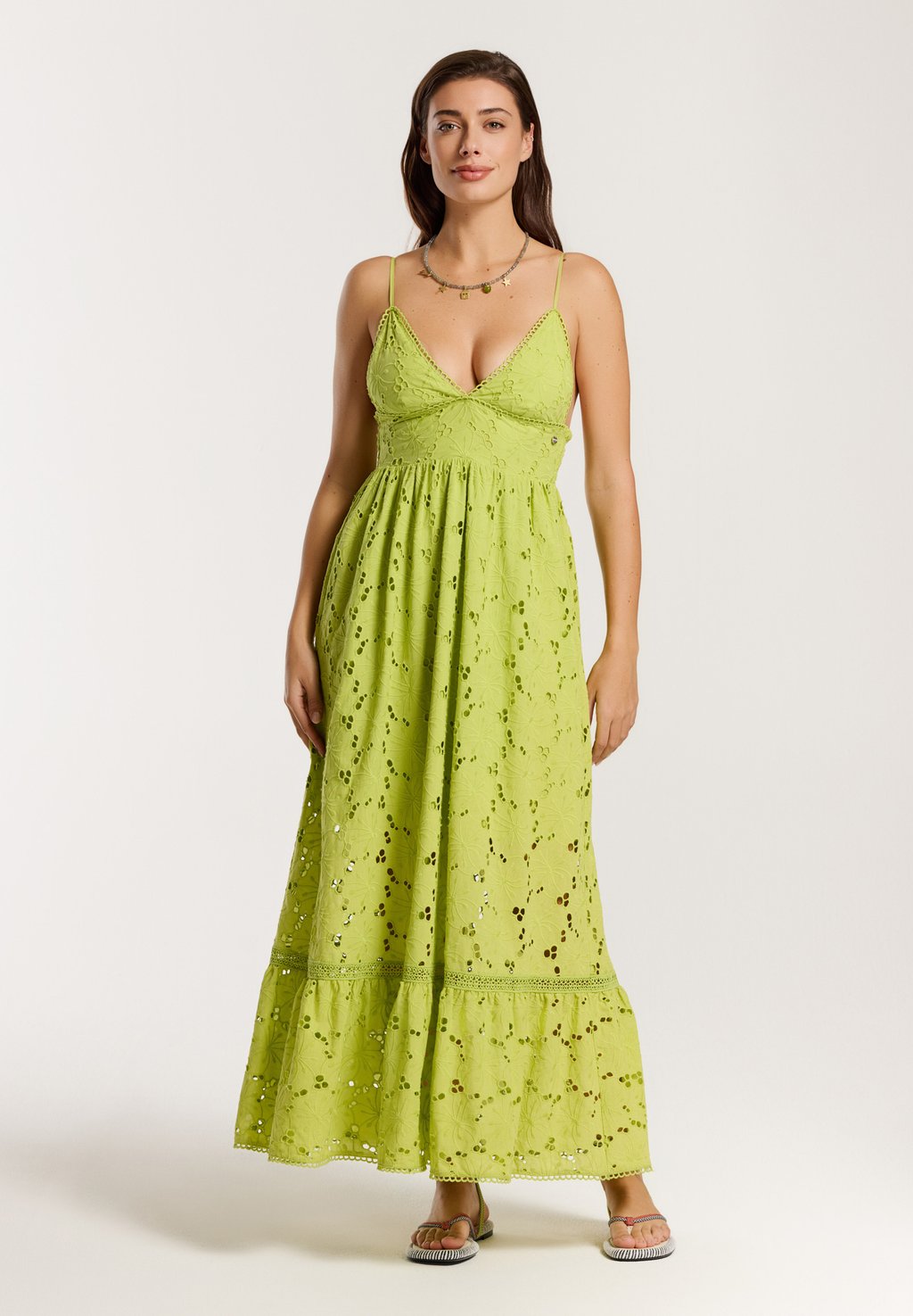 Платье макси JASMIN Shiwi, зеленый
Платье макси JASMIN Shiwi, зеленый