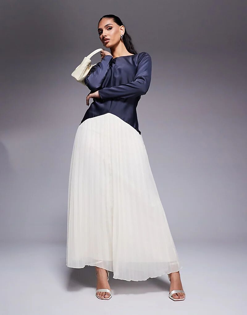 Платье макси с заниженной талией и плиссированной юбкой ASOS DESIGN в цветных блоках темно-синего и кремового цветов
Платье макси с заниженной талией и плиссированной юбкой ASOS DESIGN в цветных блоках темно-синего и кремового цветов