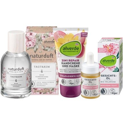 Alverde NATURKOSMETIK Skin Care Set: Daydream Eau de Parfum with 100% Natural Fragrance Essences 50ml + 2in1 REPAIR Hand Cream 75ml + WILDROSE Face Oil 15ml
Alverde NATURKOSMETIK Skin Care Set: Daydream Eau de Parfum with 100% Natural Fragrance Essences 50ml + 2in1 REPAIR Hand Cream 75ml + WILDROSE Face Oil 15ml