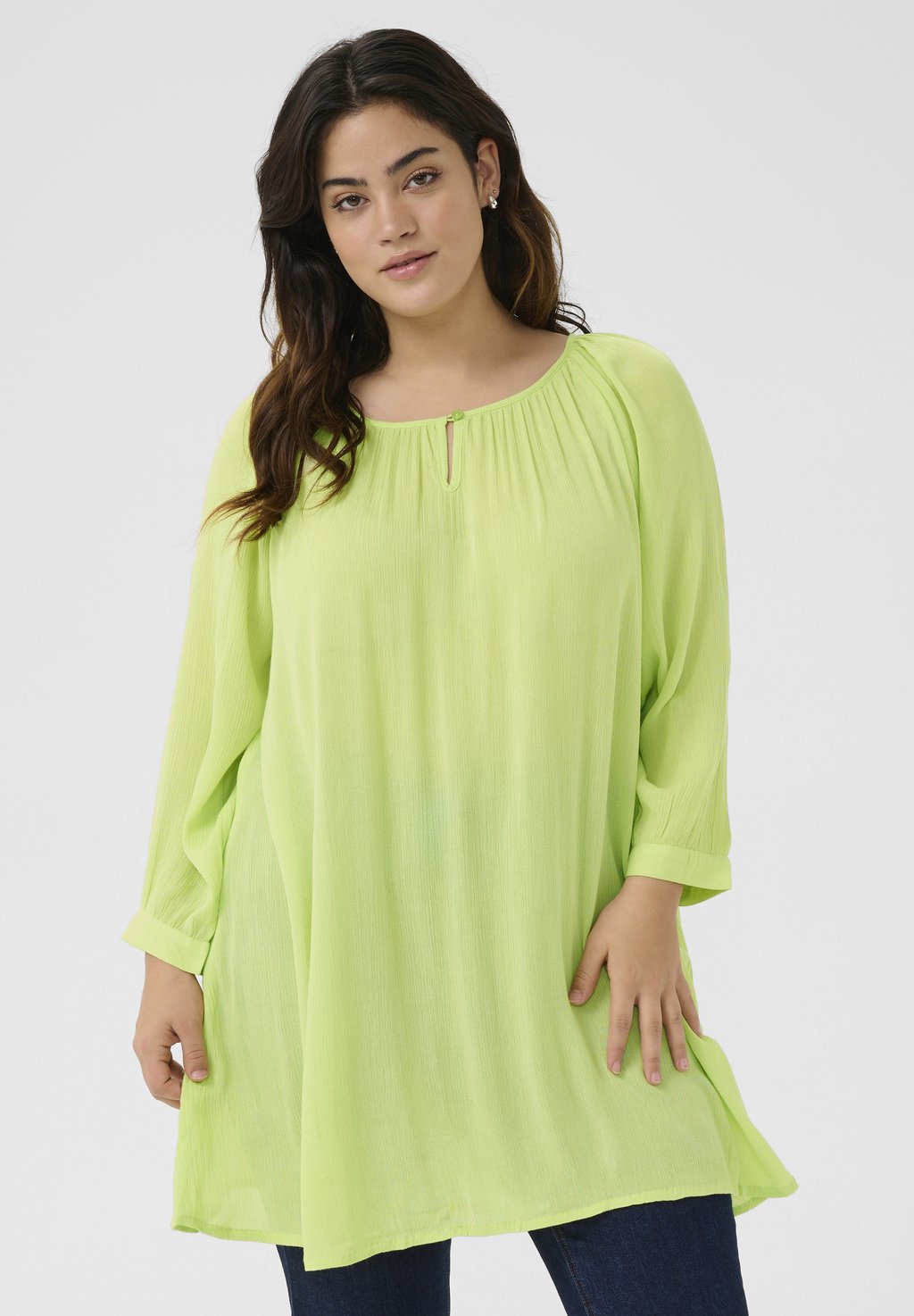Туника AMI Kaffe Curve, зеленый
Туника AMI Kaffe Curve, зеленый