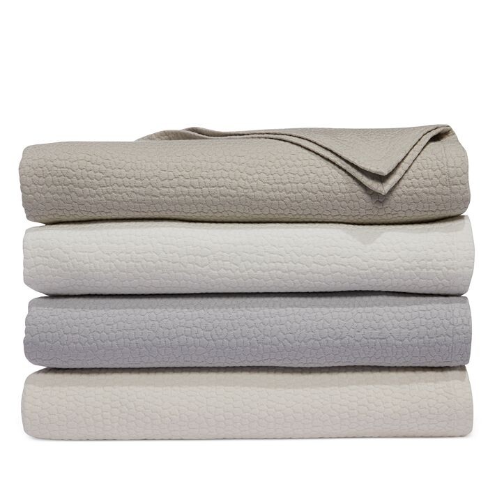 Покрывало Hudson Park Collection Signature Matelasse, полный/королевский размер, белый
Покрывало Hudson Park Collection Signature Matelasse, полный/королевский размер, белый