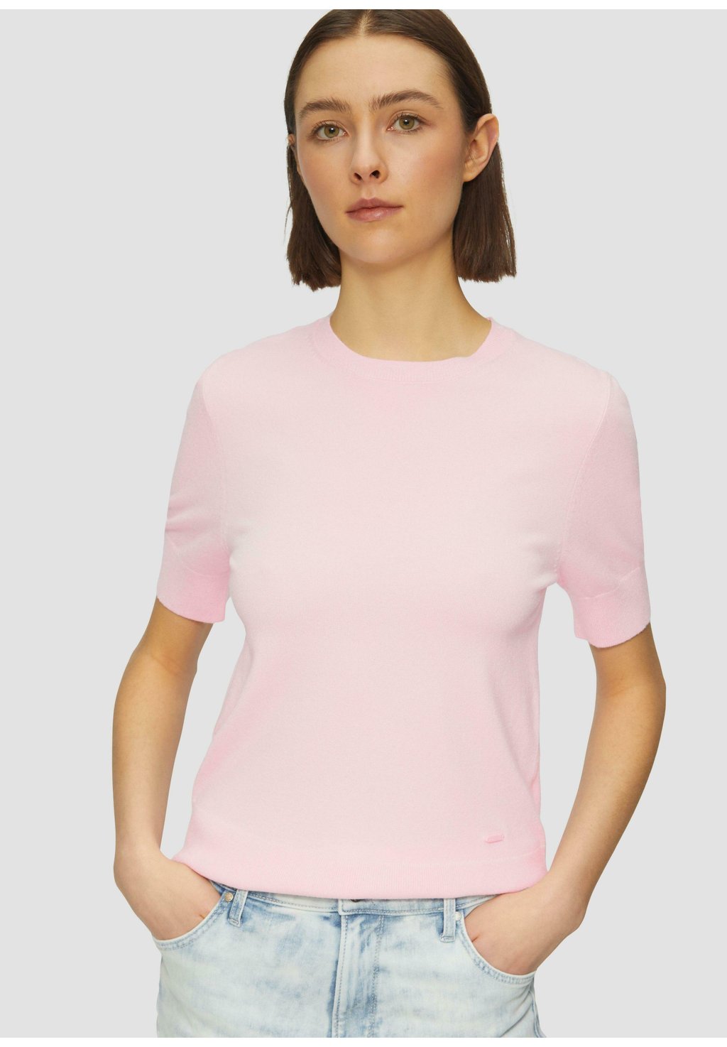 Базовая футболка s.Oliver, светло-розовый
Базовая футболка s.Oliver, светло-розовый