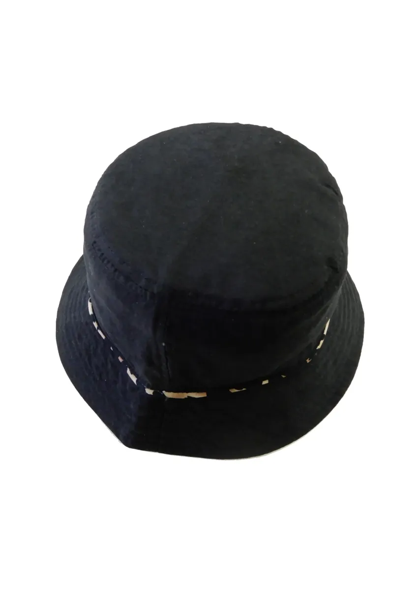 Рыболовная шапка Чаплино, с практичной двусторонней функцией Chaplino, черный
Рыболовная шапка Чаплино, с практичной двусторонней функцией Chaplino, черный