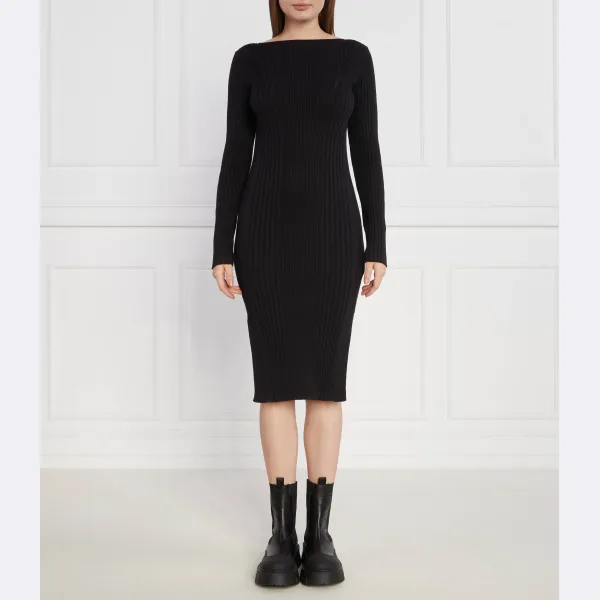Легендарное платье Calvin Klein, черный
Легендарное платье Calvin Klein, черный