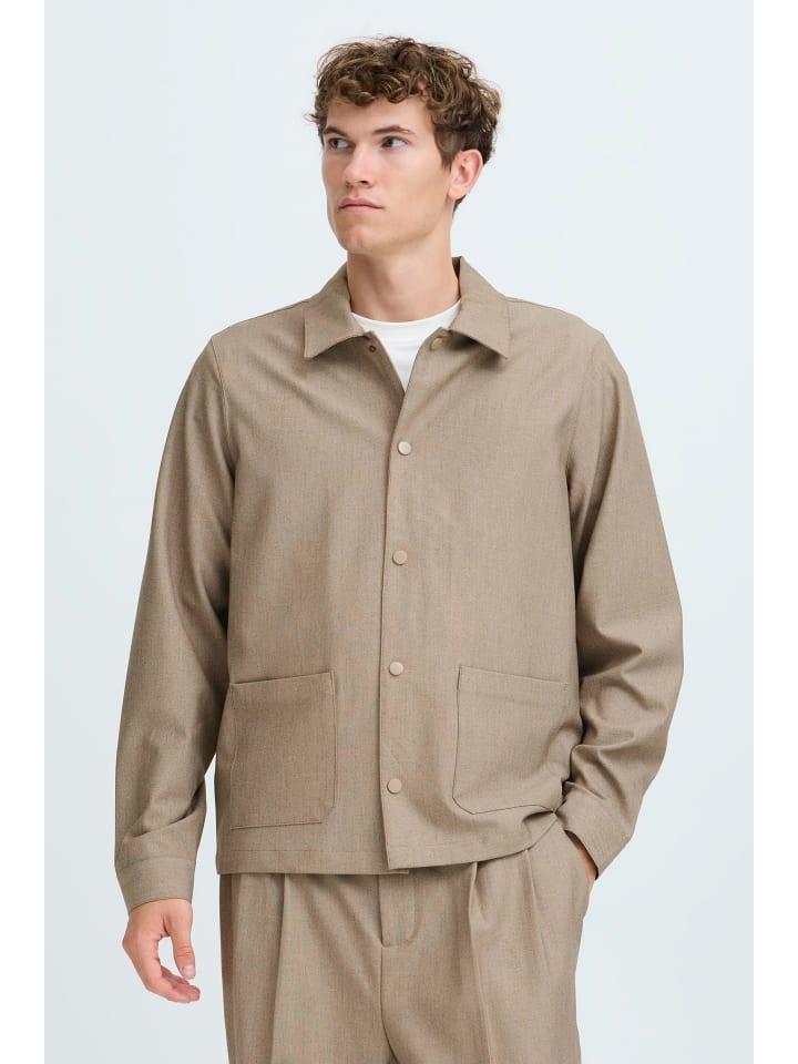 Демисезонная куртка CASUAL FRIDAY, натуральный
Демисезонная куртка CASUAL FRIDAY, натуральный