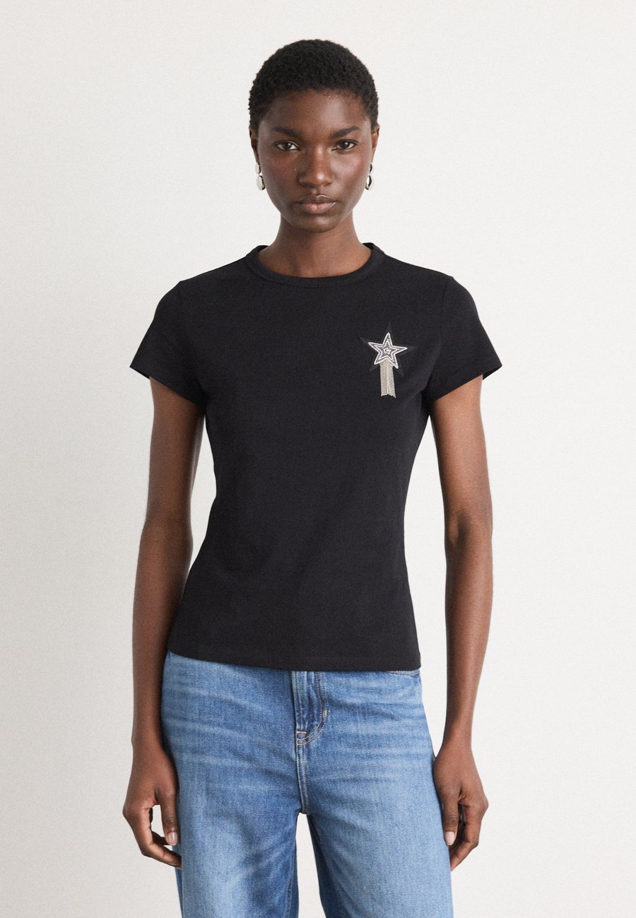 Футболка BOSS ENDORA, Black
Футболка BOSS ENDORA, Black