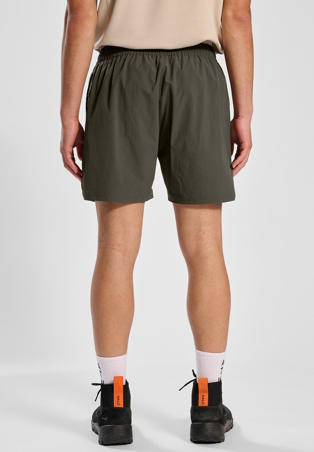 Шорты HALO, темно-коричневый
Шорты HALO, темно-коричневый