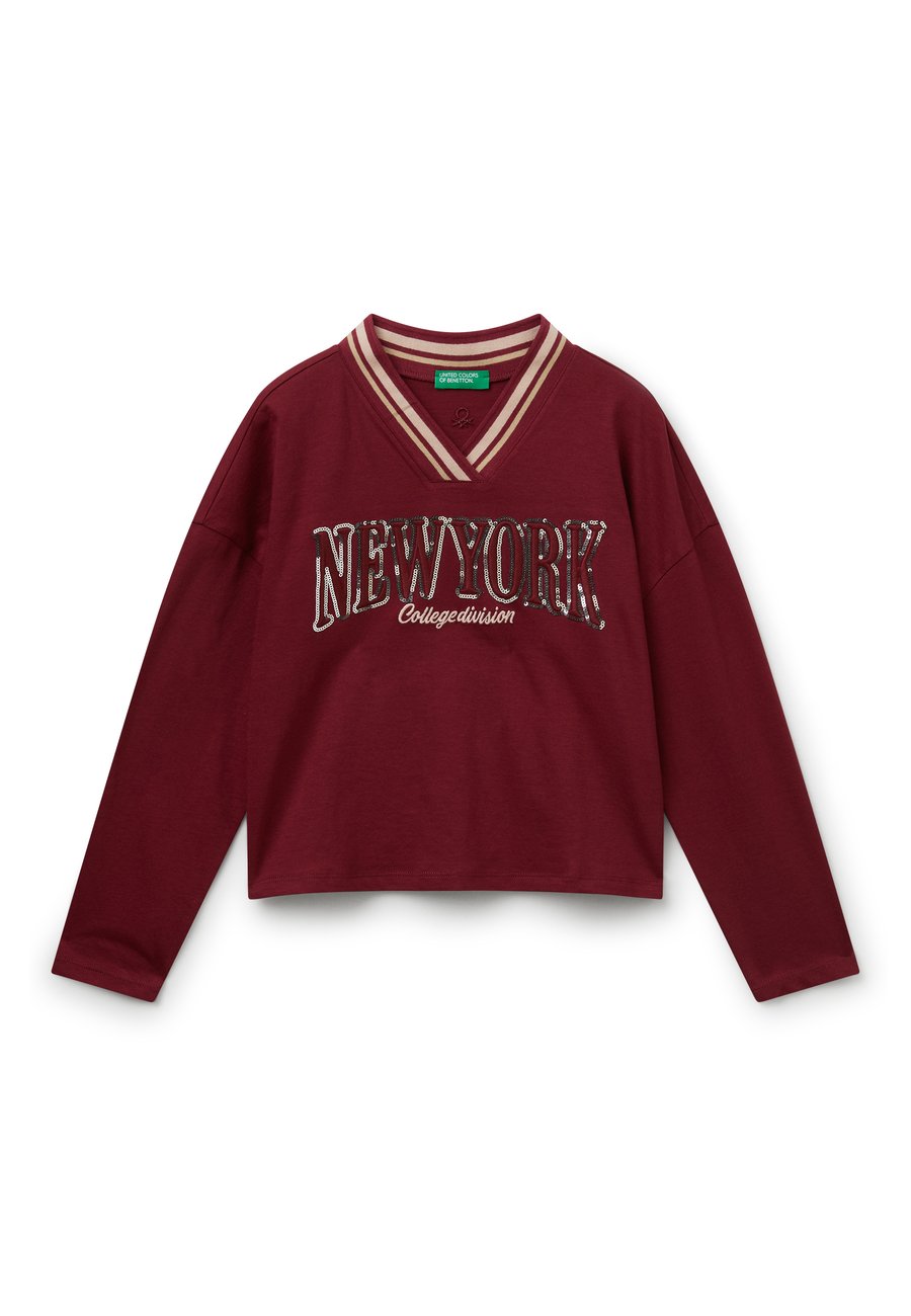 Топ United Colors of Benetton WITH SEQUIN EMBROIDERY , Red
Топ United Colors of Benetton WITH SEQUIN EMBROIDERY , Red
