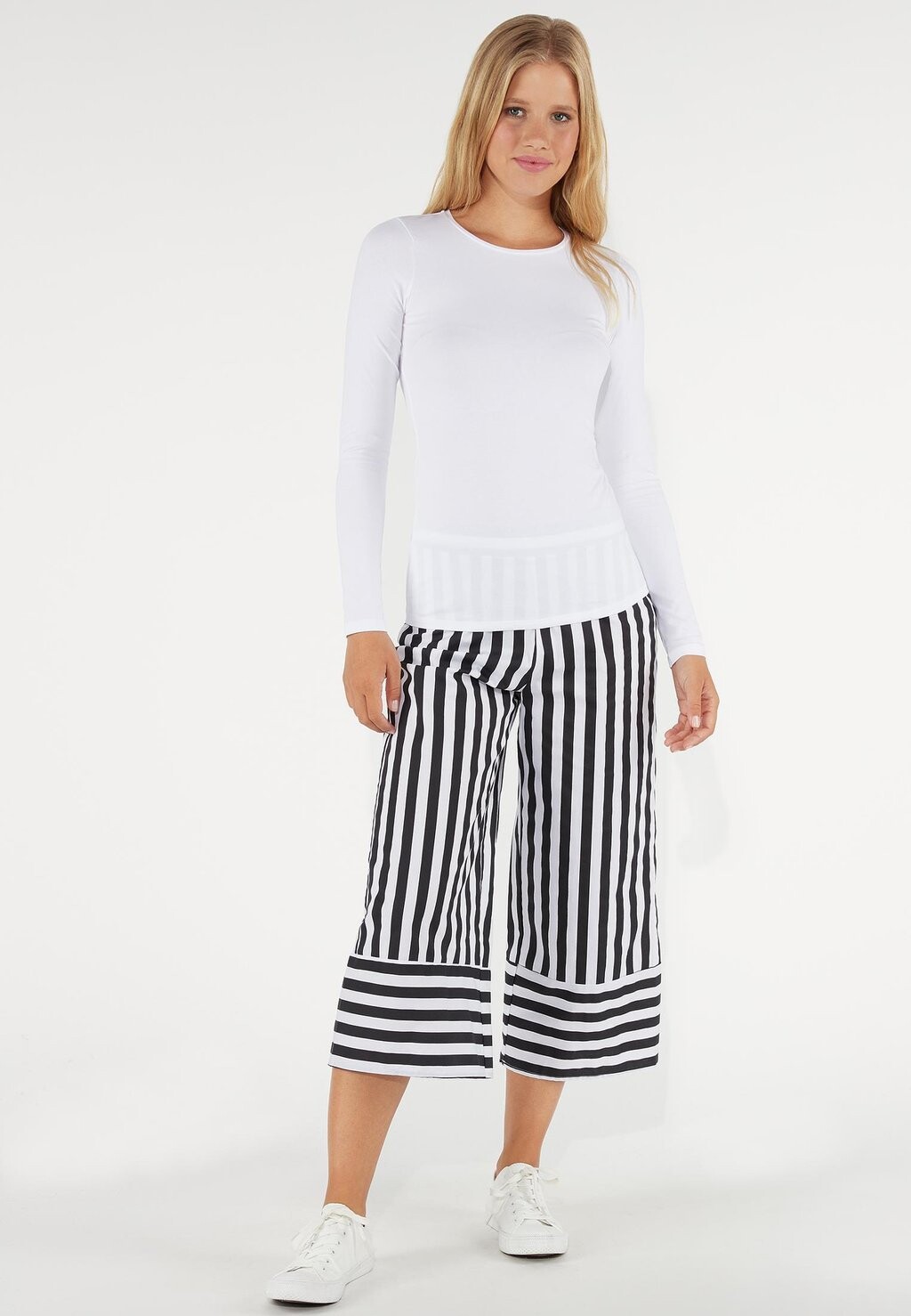 Топ с длинными рукавами STRETCH ROUND-NECK Tezenis, цвет bianco
Топ с длинными рукавами STRETCH ROUND-NECK Tezenis, цвет bianco