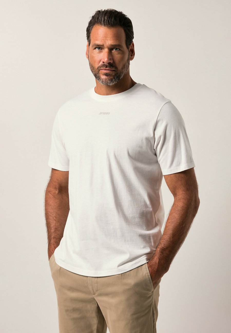 Футболка JP1880 SHORT SLEEVE ROUND NECK, Off White/White, Белый, Футболка JP1880 SHORT SLEEVE ROUND NECK, Off White/White
Футболка JP1880 SHORT SLEEVE ROUND NECK, Off White/White, Белый, Футболка JP1880 SHORT SLEEVE ROUND NECK, Off White/White