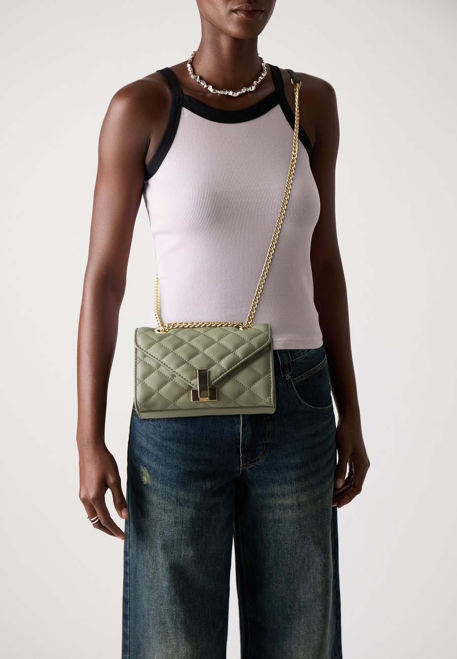 Сумка кросс-боди ALDO CHELSY, Khaki
Сумка кросс-боди ALDO CHELSY, Khaki