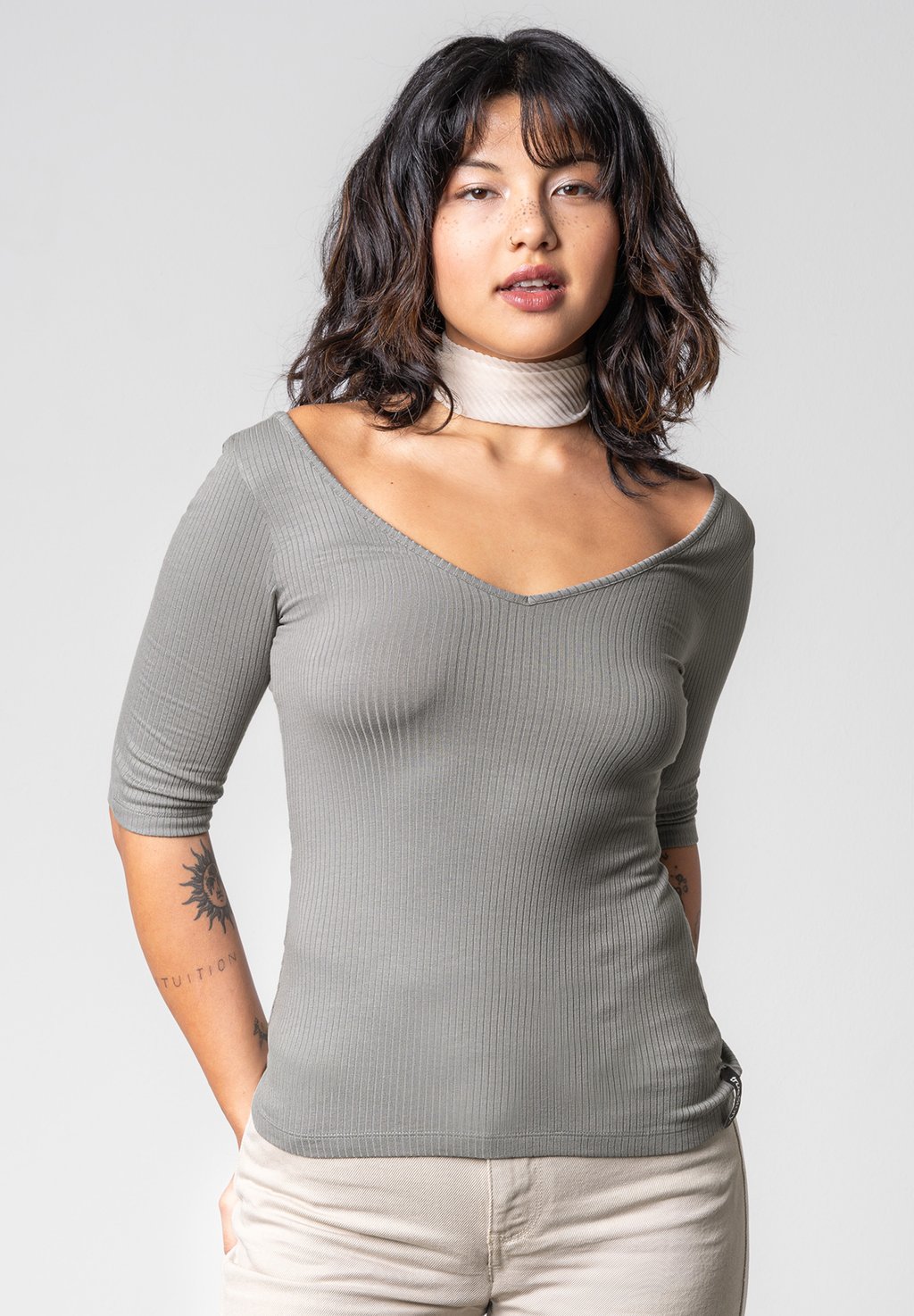 Базовая футболка FAWINI trueStory, серый
Базовая футболка FAWINI trueStory, серый