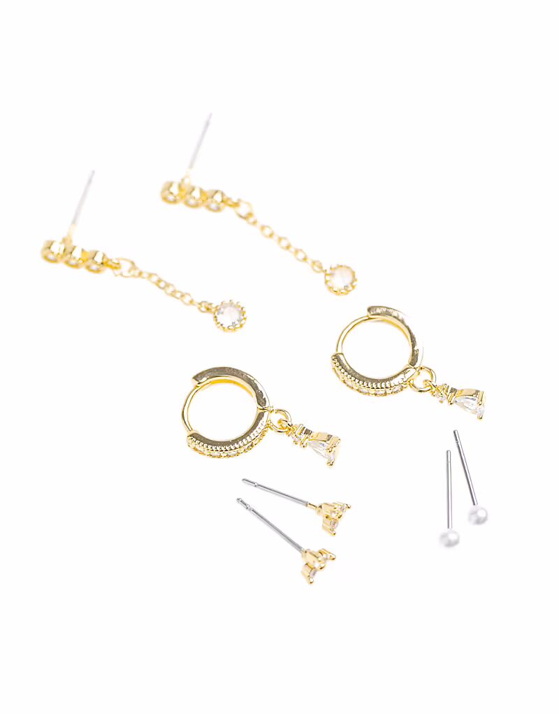 Позолоченные кубические цирконии и серьги, комплект из 4 штук в золоте Lovisa
Позолоченные кубические цирконии и серьги, комплект из 4 штук в золоте Lovisa