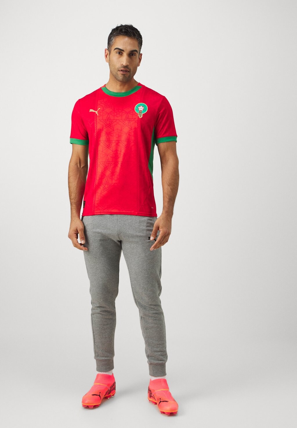 Футболка FRMF HOME JERSEY REPLICA Puma, красный
Футболка FRMF HOME JERSEY REPLICA Puma, красный