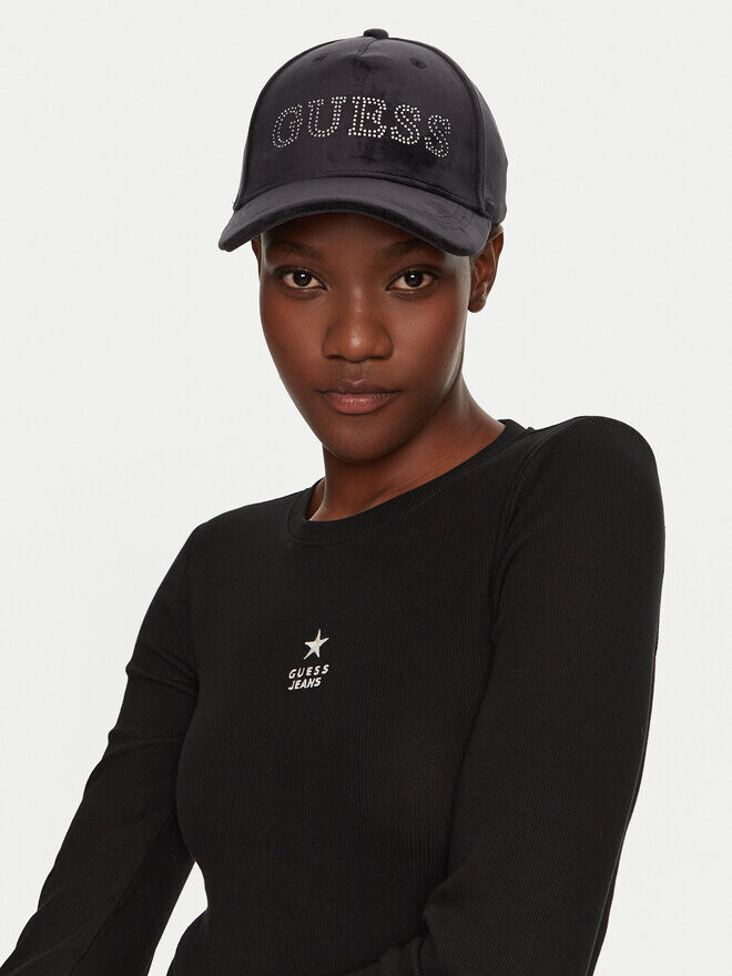 Бейсболка Guess, черный
Бейсболка Guess, черный