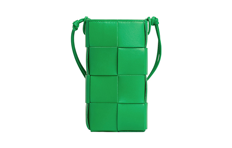 Bottega Veneta Кожаный чехол для телефона женский Parrot Green
Bottega Veneta Кожаный чехол для телефона женский Parrot Green