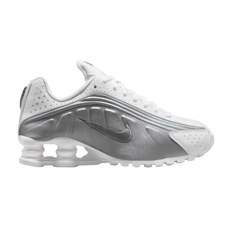 Кроссовки Shox R4 GS 'White Metallic Silver' 2025, серебряный
Кроссовки Shox R4 GS 'White Metallic Silver' 2025, серебряный