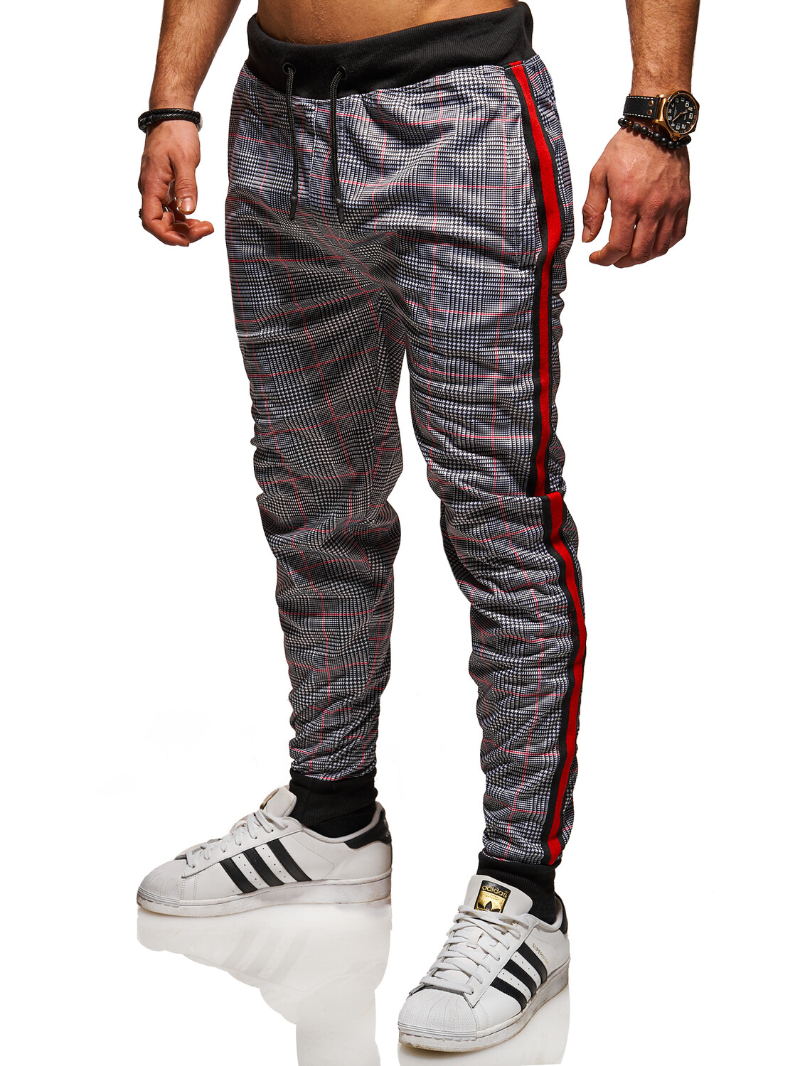 Брюки SOULSTAR Trainingshose MIRKOS, красный
Брюки SOULSTAR Trainingshose MIRKOS, красный