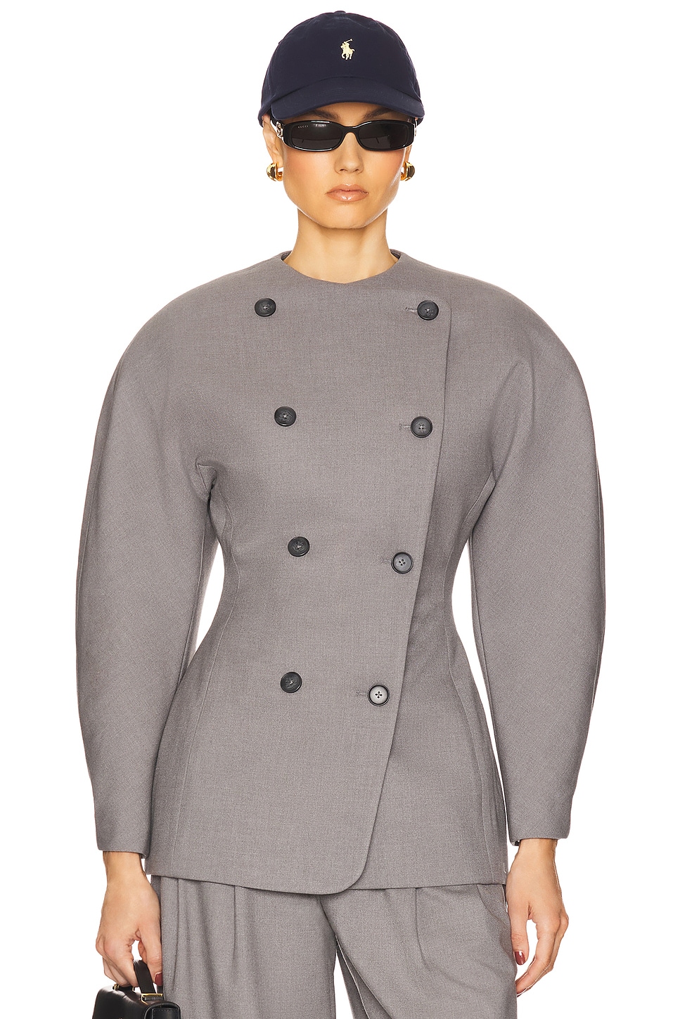 Пиджак с изогнутыми линиями Helsa, charcoal
Пиджак с изогнутыми линиями Helsa, charcoal