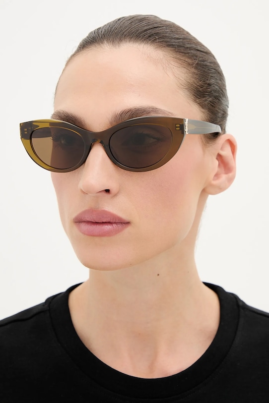 Солнцезащитные очки Saint Laurent, коричневый
Солнцезащитные очки Saint Laurent, коричневый