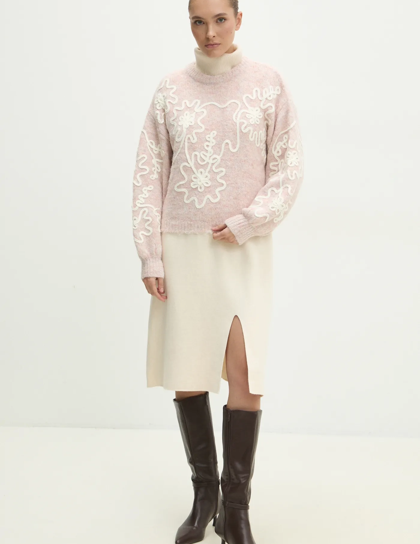 Шерстяной свитер Answear Lab, розовый
Шерстяной свитер Answear Lab, розовый