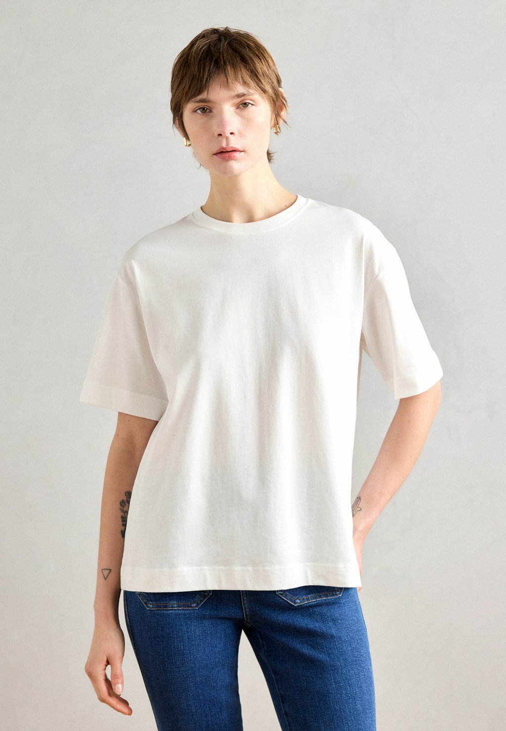 Базовая футболка JOEY Lindex, слоновая кость, Бежевый, Базовая футболка JOEY Lindex, слоновая кость
Базовая футболка JOEY Lindex, слоновая кость, Бежевый, Базовая футболка JOEY Lindex, слоновая кость