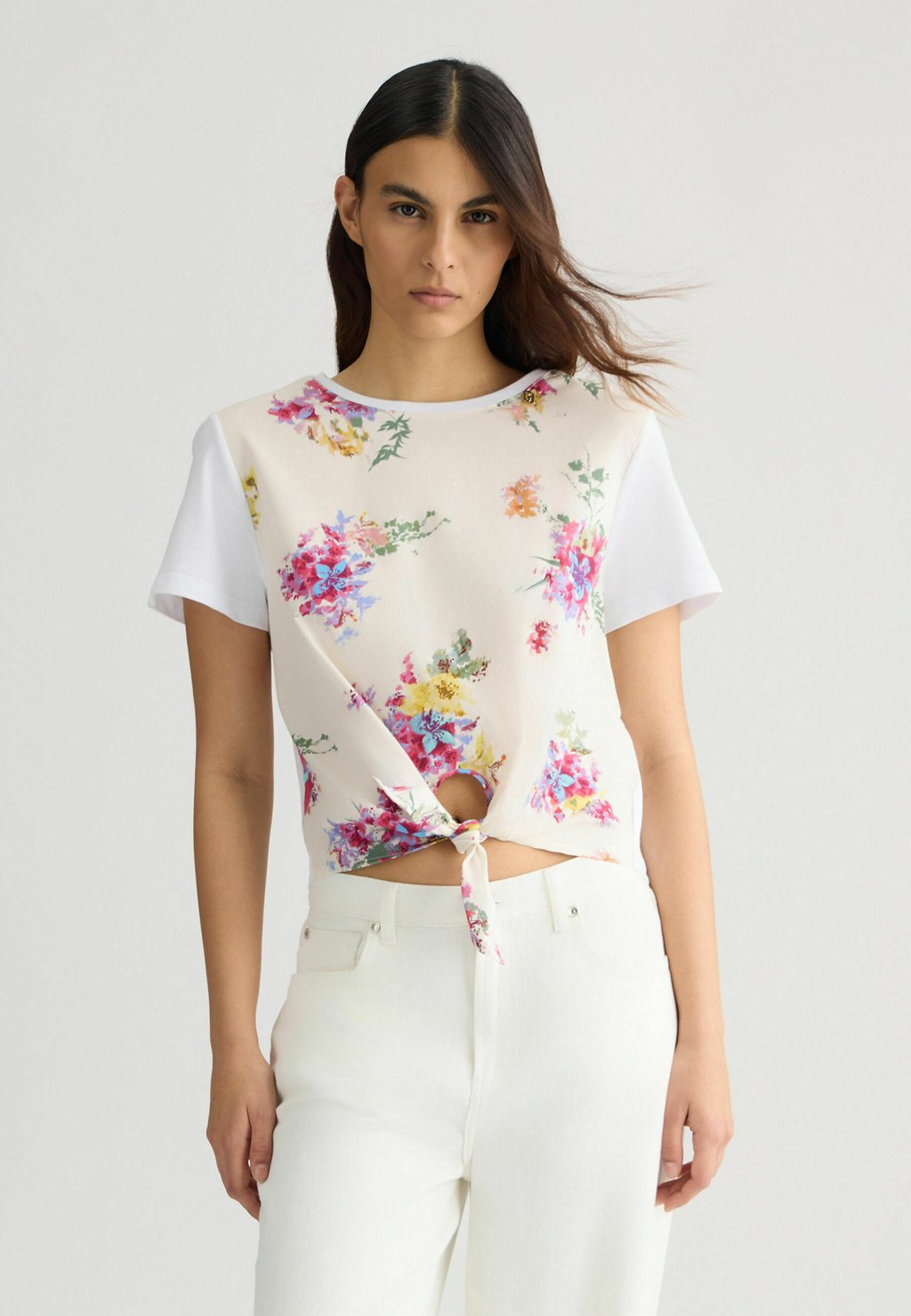 Футболка с принтом LIU JO, слоновая кость
Футболка с принтом LIU JO, слоновая кость