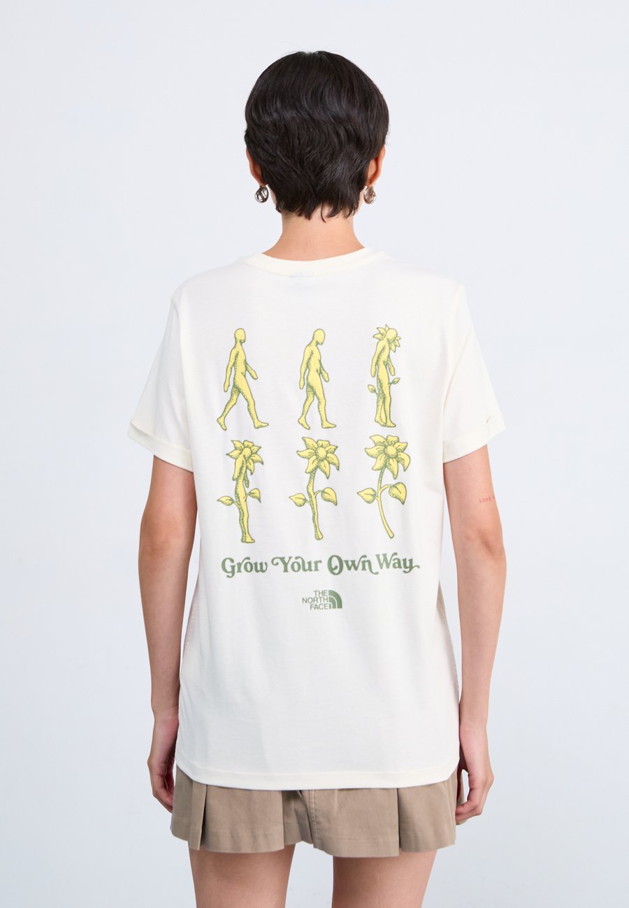 Футболка The North Face CONNECT RELAXED TEE GRAPHIC, White Dune/Off-White, Белый, Футболка The North Face CONNECT RELAXED TEE GRAPHIC, White Dune/Off-White
Футболка The North Face CONNECT RELAXED TEE GRAPHIC, White Dune/Off-White, Белый, Футболка The North Face CONNECT RELAXED TEE GRAPHIC, White Dune/Off-White