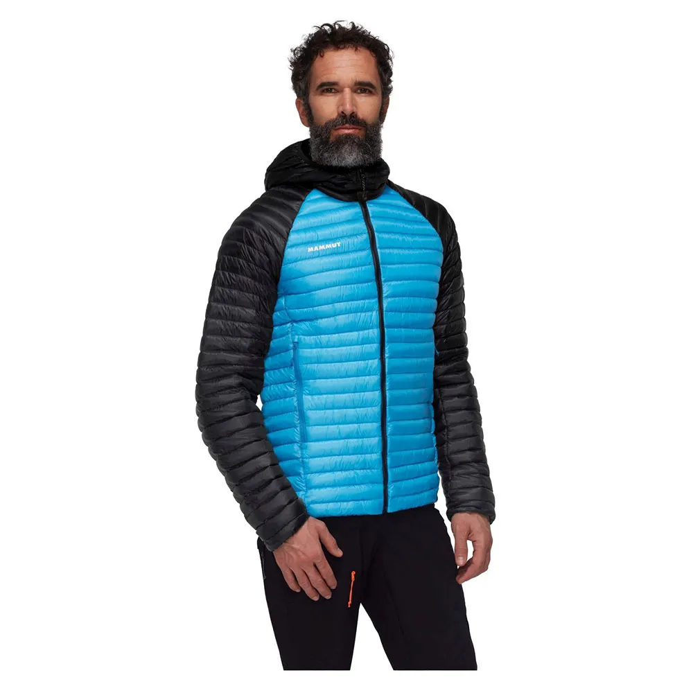 Куртка Mammut Aenergy Insulated, черный/синий
Куртка Mammut Aenergy Insulated, черный/синий