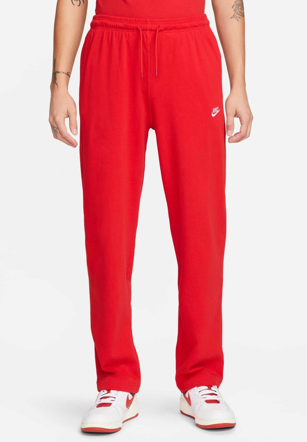 Спортивные штаны Nike Sportswear, красный 
Спортивные штаны Nike Sportswear, красный