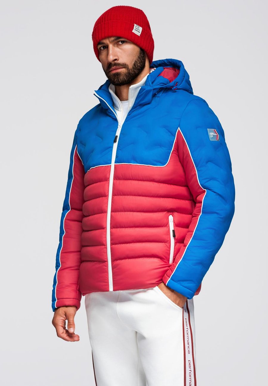 Куртка Ombre Winter jacket, Blue/Red/Blue
Куртка Ombre Winter jacket, Blue/Red/Blue