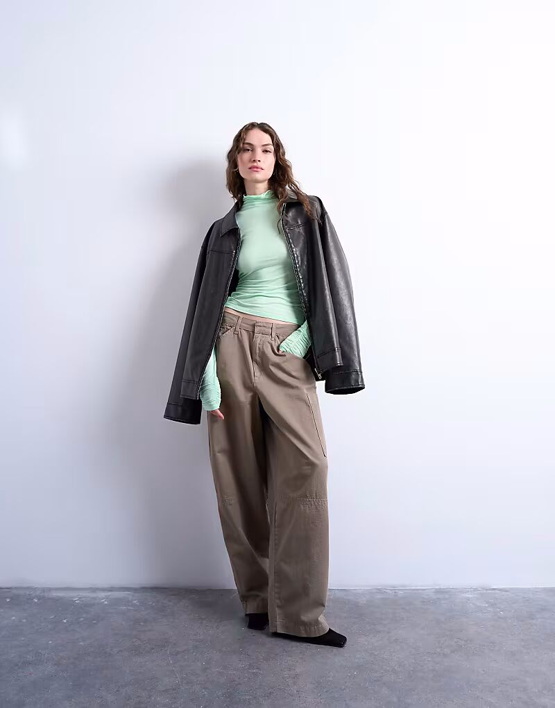 Бочкообразные брюки с декоративным швом в грибовидном стиле Topshop, серо-коричневый
Бочкообразные брюки с декоративным швом в грибовидном стиле Topshop, серо-коричневый