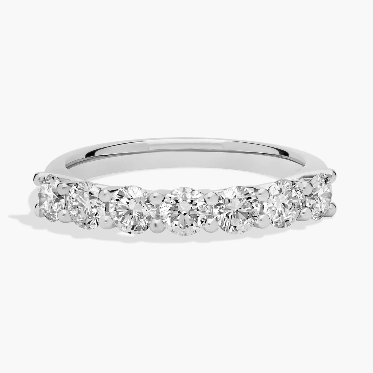 Кольцо с бриллиантами «Seven Sone Trellis» из платины (1 карат, чистота — HI / SI1-SI2) Blue Nile
Кольцо с бриллиантами «Seven Sone Trellis» из платины (1 карат, чистота — HI / SI1-SI2) Blue Nile