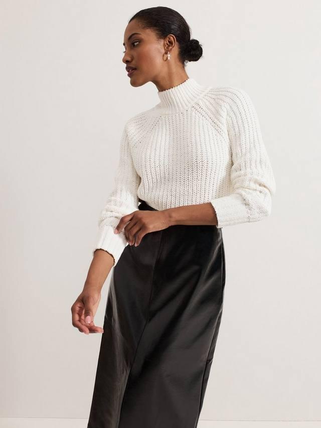 Джемпер из синели рейган Phase Eight, слоновая кость
Джемпер из синели рейган Phase Eight, слоновая кость