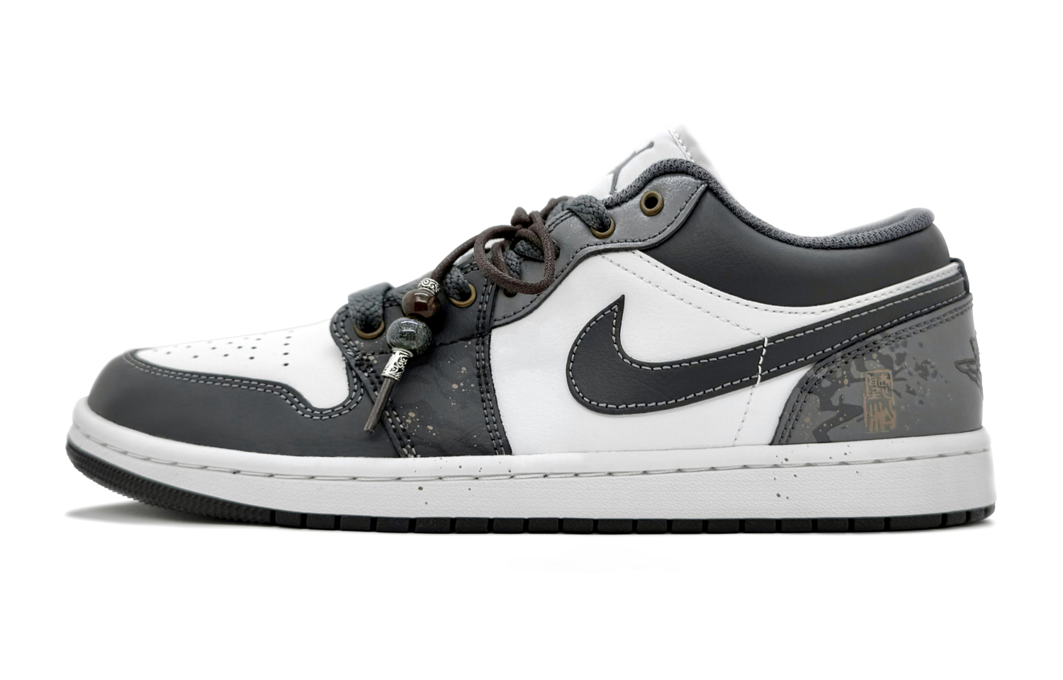 Jordan Кроссовки Air 1 Abrasion Resistant Low top Vintage Unisex Gray White
Jordan Кроссовки Air 1 Abrasion Resistant Low top Vintage Unisex Gray White