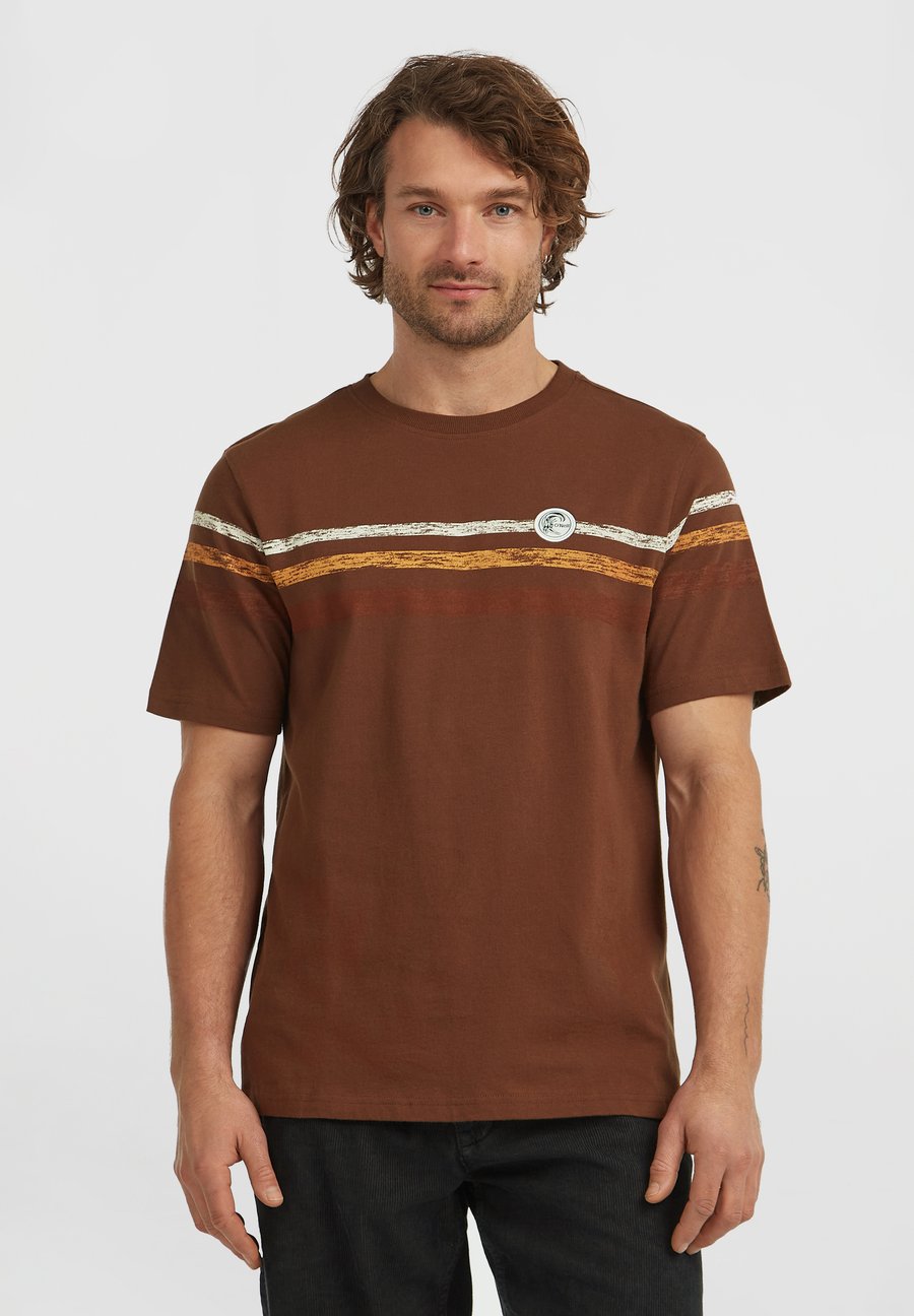 Футболка O'Neill O'RIGINALS STRIPE T-SHIRT, Hazel Spice/Cognac, Коричневый, Футболка O'Neill O'RIGINALS STRIPE T-SHIRT, Hazel Spice/Cognac
Футболка O'Neill O'RIGINALS STRIPE T-SHIRT, Hazel Spice/Cognac, Коричневый, Футболка O'Neill O'RIGINALS STRIPE T-SHIRT, Hazel Spice/Cognac