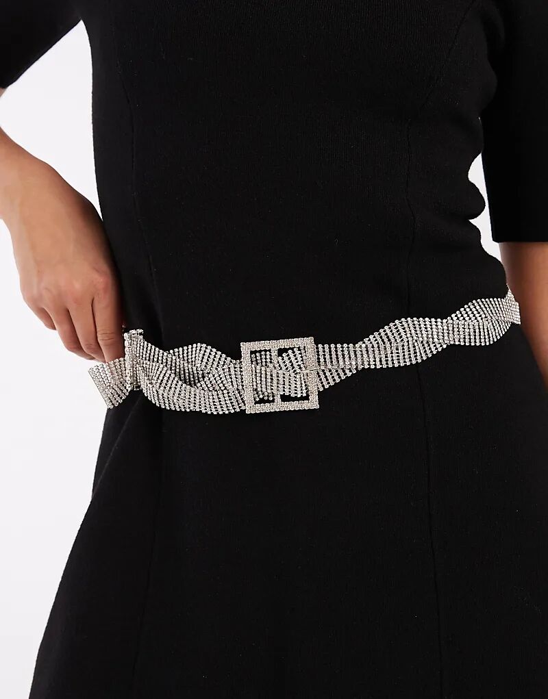 Ремень ASOS DESIGN на талию и бедра с витыми стразами и квадратной пряжкой серебристого цвета
Ремень ASOS DESIGN на талию и бедра с витыми стразами и квадратной пряжкой серебристого цвета