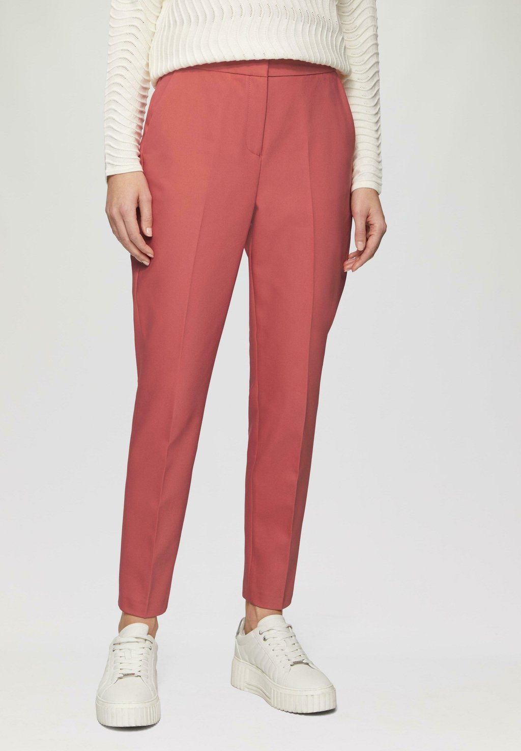 Брюки KLASSISCHE s.Oliver BLACK LABEL, розовый
Брюки KLASSISCHE s.Oliver BLACK LABEL, розовый