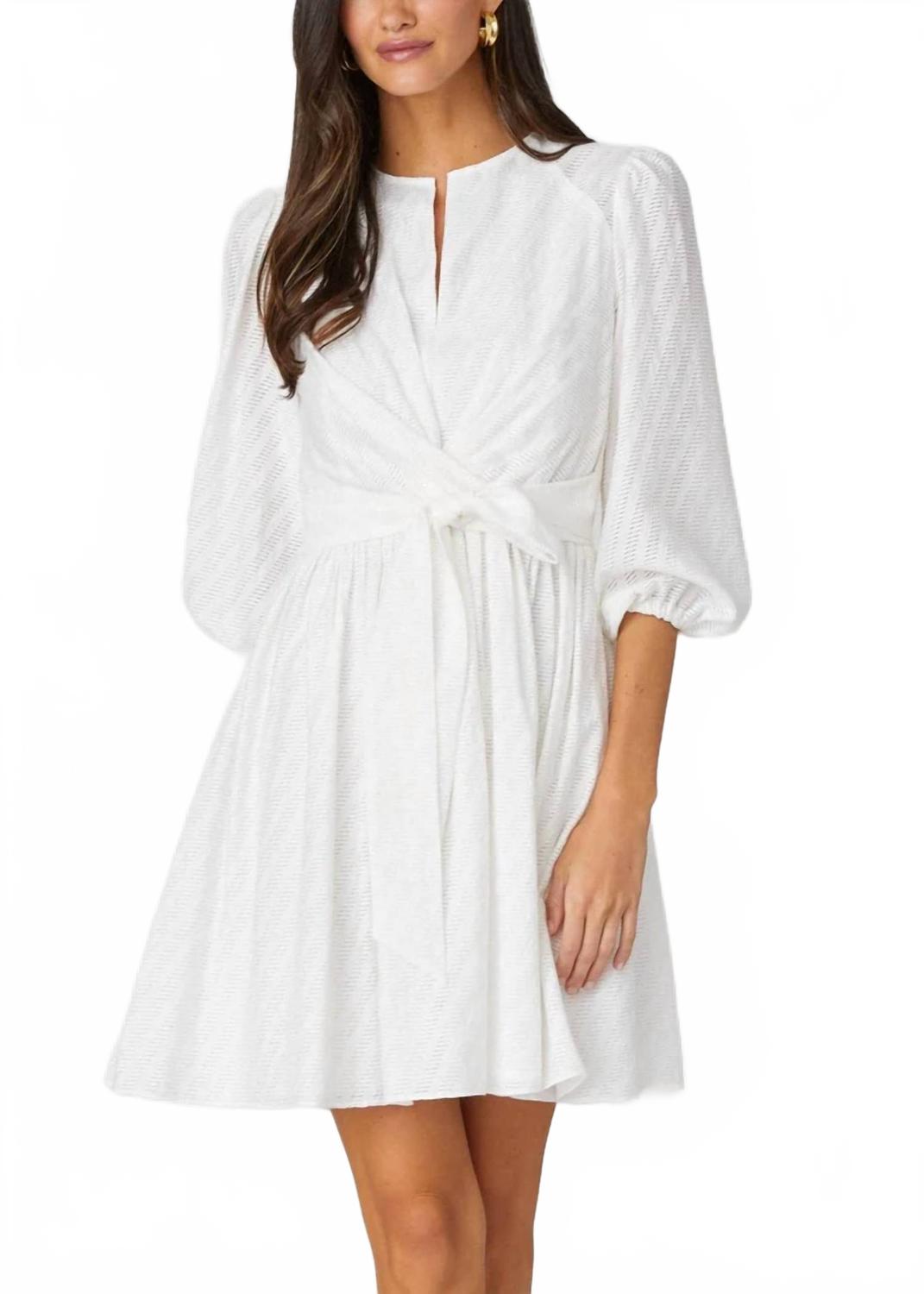 Платье Maia в оптическом белом Shoshanna
Платье Maia в оптическом белом Shoshanna