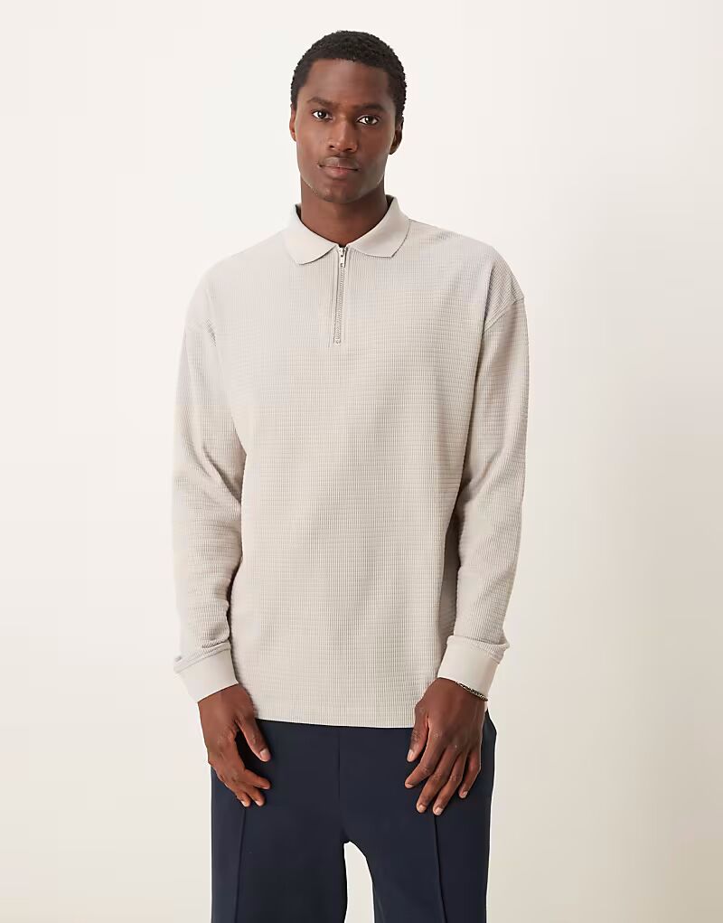 Текстурированная рубашка-поло с длинными рукавами New Look в цвете «камень»
Текстурированная рубашка-поло с длинными рукавами New Look в цвете «камень»