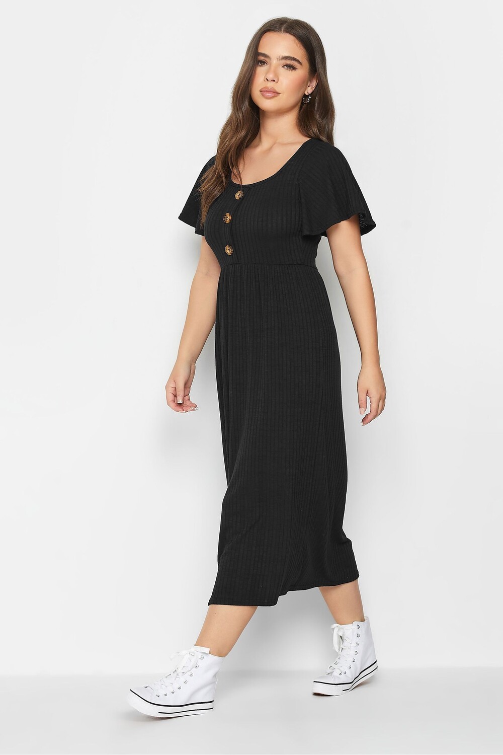 Платье миди на пуговицах Pixiegirl Petite, черный
Платье миди на пуговицах Pixiegirl Petite, черный