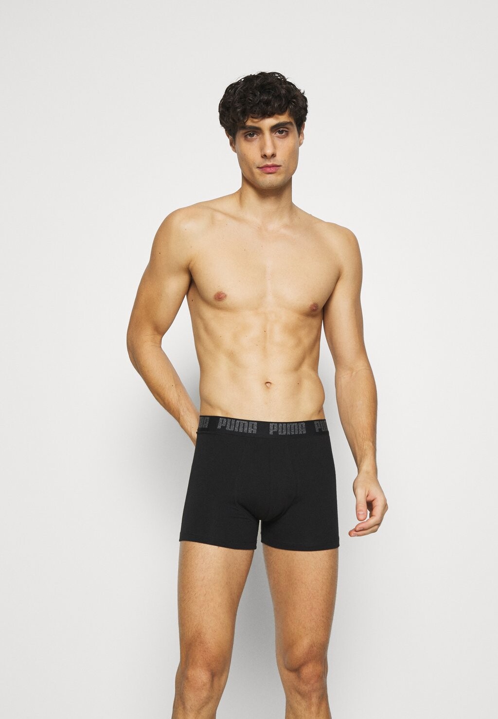 Брюки НАБОР BASIC 6 Puma, черный/черный
Брюки НАБОР BASIC 6 Puma, черный/черный