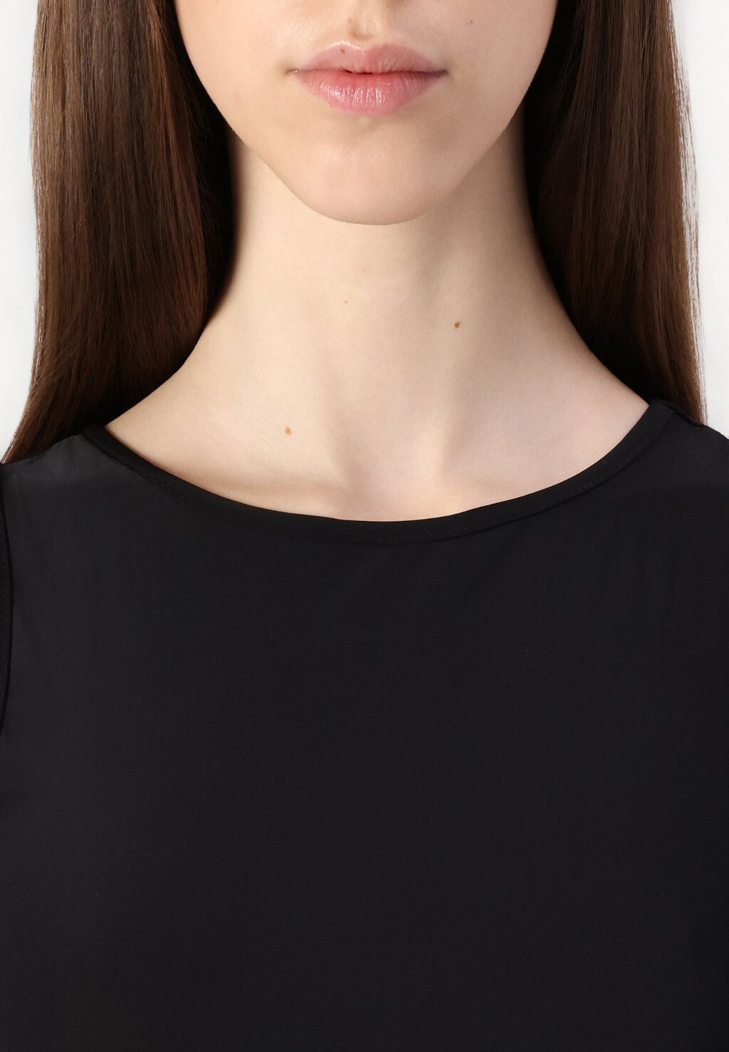 Топ BACKLESS TANK BDG Urban Outfitters, черный
Топ BACKLESS TANK BDG Urban Outfitters, черный