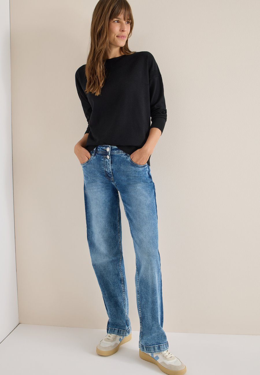 Джемпер Cecil MIT STRUKTURDETAIL, Schwarz/Black
Джемпер Cecil MIT STRUKTURDETAIL, Schwarz/Black