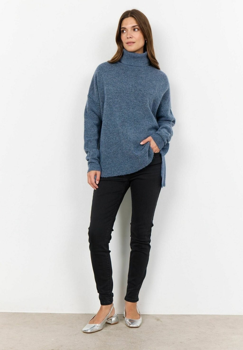 Джемпер NESSIE Soyaconcept, синий 
Джемпер NESSIE Soyaconcept, синий