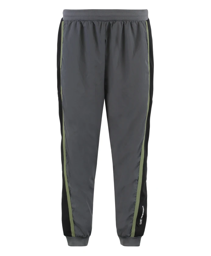 Спортивные брюки из технологичной ткани Emporio Armani Ea7, серый
Спортивные брюки из технологичной ткани Emporio Armani Ea7, серый