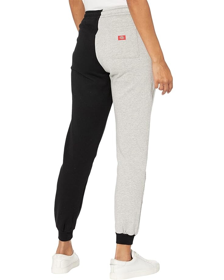 Брюки Dickies Juniors Boyfriend Joggers, черный
Брюки Dickies Juniors Boyfriend Joggers, черный