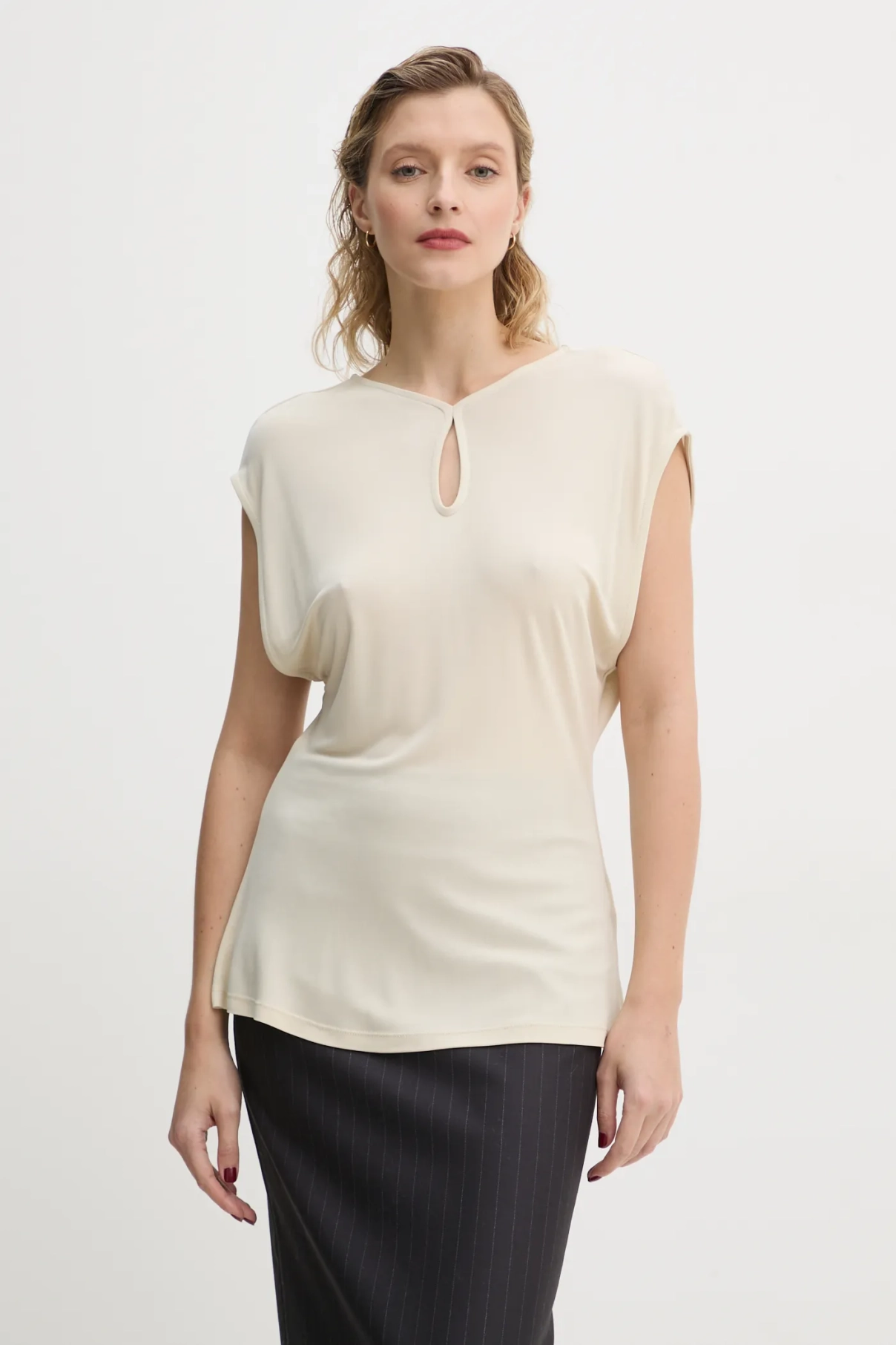 Блуза Bruuns Bazaar, бежевый
Блуза Bruuns Bazaar, бежевый