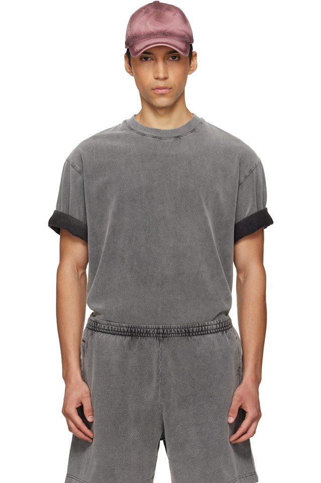 Acne Studios Серая футболка с круглым вырезом
Acne Studios Серая футболка с круглым вырезом